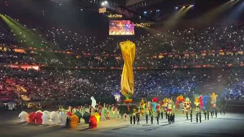 “《弧线突袭者》战局风云：电脑性能成胜负关键，玩家揭秘辅助瞄准帧率之谜，开挂争议再掀波澜！”